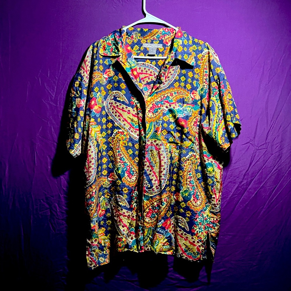 COPY - Silk patterned button up